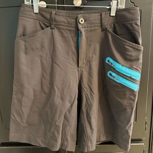 Lululemon, Men’s 34
